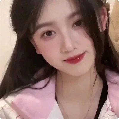 向下扭曲