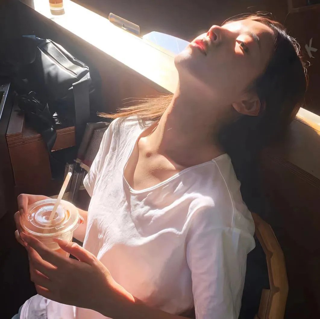 灯塔谋杀案